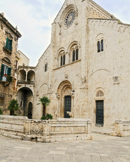 La Cattedrale Di Bitonto Viaggio Nella Splendida Arca Di Pietra Della Città Degli Ulivi Photo 