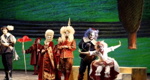 Al Petruzzelli torna in scena il Gatto con gli Stivali, la nuova opera fiabesca di Nicola Scardicchio
